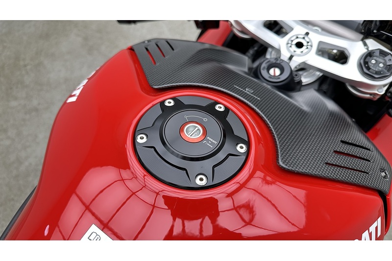 Ducati Panigale V4  - U4487