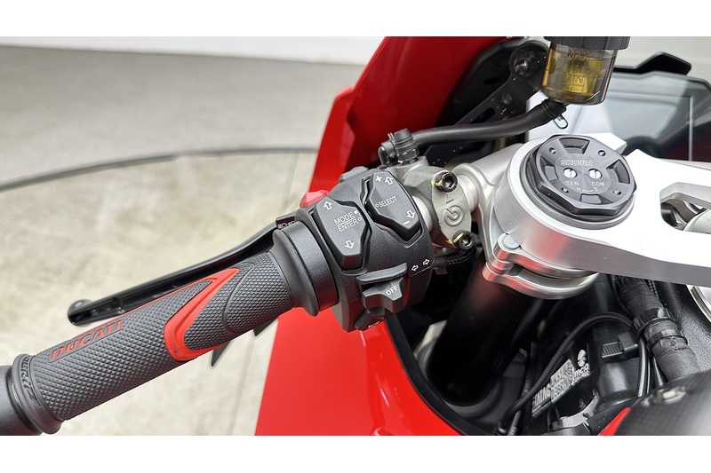 Ducati Panigale V4  - U4487