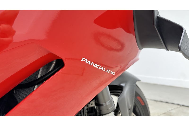 Ducati Panigale V4  - U4487