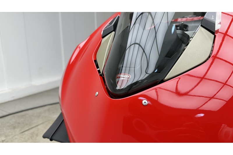 Ducati Panigale V4  - U4487
