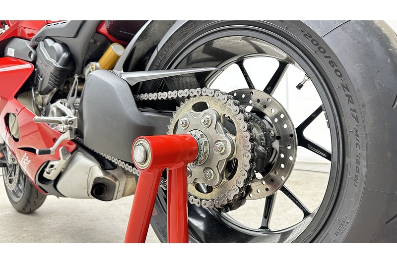 Ducati Panigale V4  - U4487