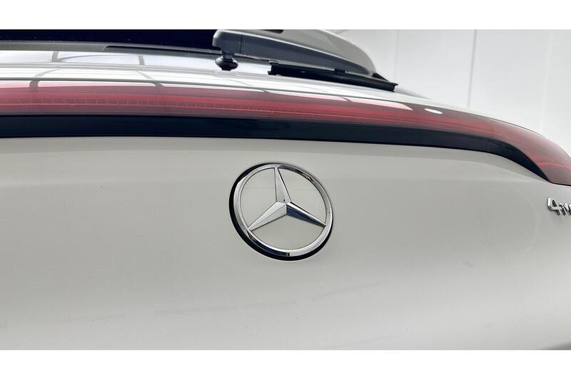Mercedes-Benz EQC EQC 400 80kWh AMG Line SUV 5dr Electric Auto 4MATIC (408 ps) - U454