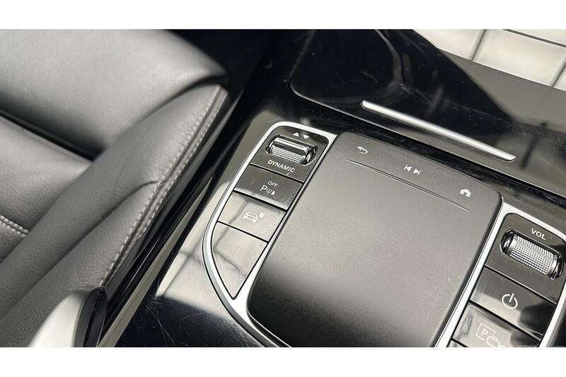 Mercedes-Benz EQC EQC 400 80kWh AMG Line SUV 5dr Electric Auto 4MATIC (408 ps) - U454