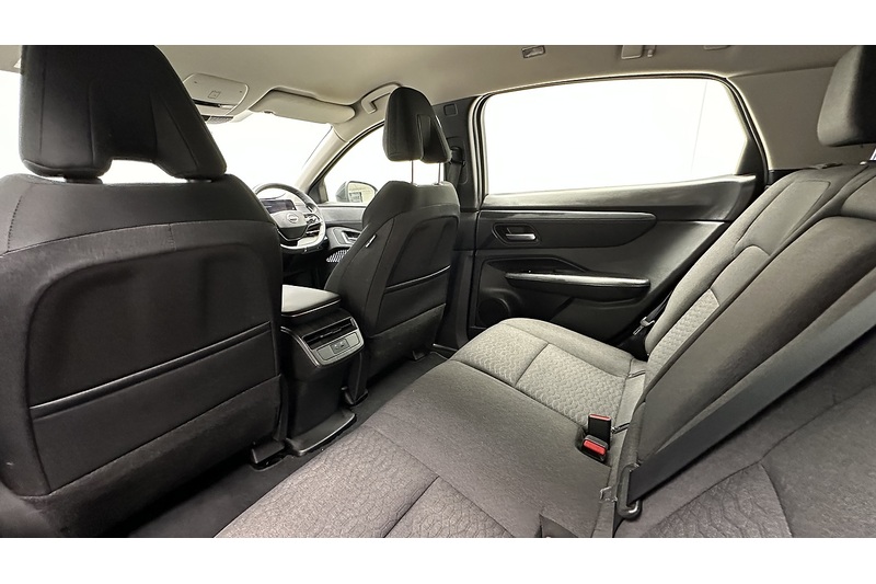 Nissan ARIYA 63kWh Engage SUV 5dr Electric Auto 7.4kW Charger (217 ps) - U458