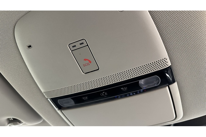 Nissan ARIYA 63kWh Engage SUV 5dr Electric Auto 7.4kW Charger (217 ps) - U458