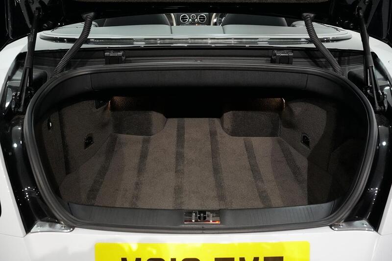 Bentley Continental W12 GTC Supersports - U48