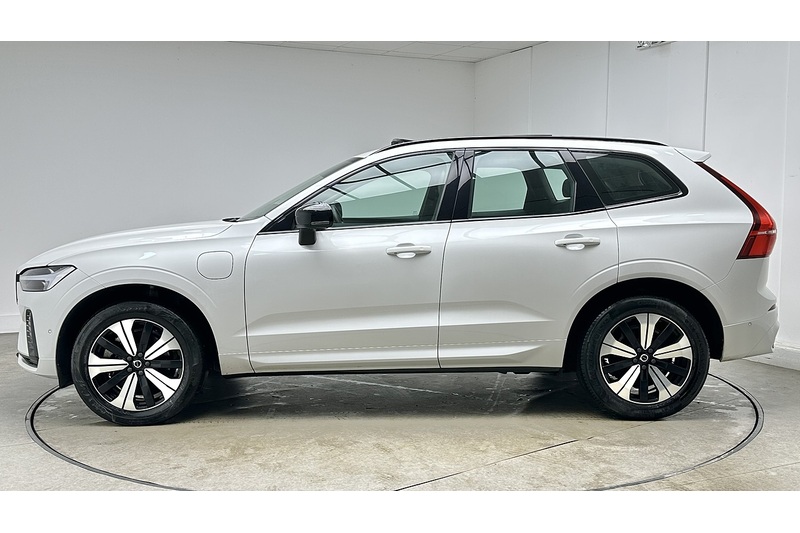 Volvo XC60 h T6 Recharge Plus - U484