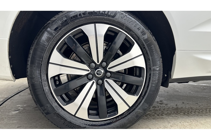 Volvo XC60 h T6 Recharge Plus - U484