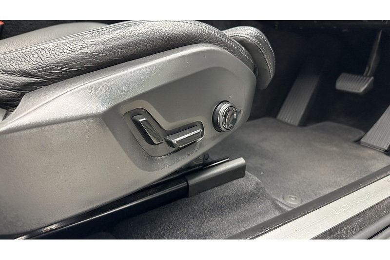 Volvo XC60 h T6 Recharge Plus - U484