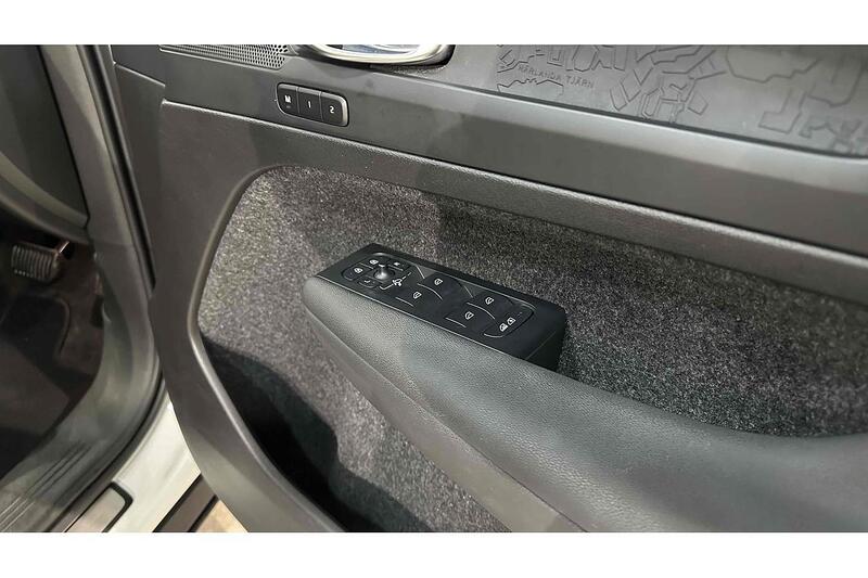 Volvo C40 Recharge 69kWh Plus SUV 5dr Electric Auto (231 ps) - U50