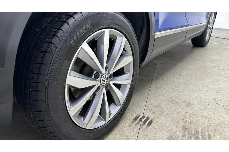 Volkswagen T-Roc 1.5 TSI GPF EVO Design SUV 5dr Petrol Manual Euro 6 (s/s) (150 ps) - U562