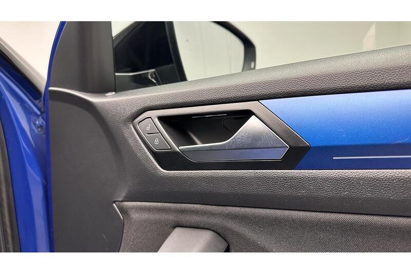 Volkswagen T-Roc 1.5 TSI GPF EVO Design SUV 5dr Petrol Manual Euro 6 (s/s) (150 ps) - U562