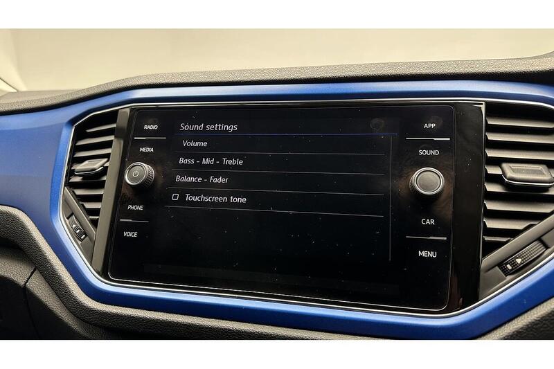Volkswagen T-Roc 1.5 TSI GPF EVO Design SUV 5dr Petrol Manual Euro 6 (s/s) (150 ps) - U562