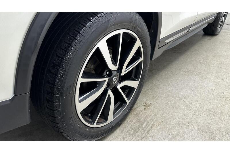 Nissan X-Trail 1.7 dCi Tekna SUV 5dr Diesel Manual Euro 6 (s/s) (150 ps) - U610