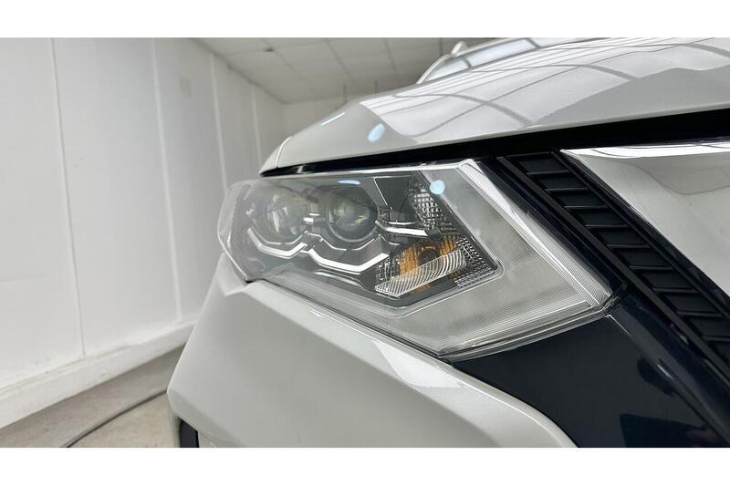 Nissan X-Trail 1.7 dCi Tekna SUV 5dr Diesel Manual Euro 6 (s/s) (150 ps) - U610