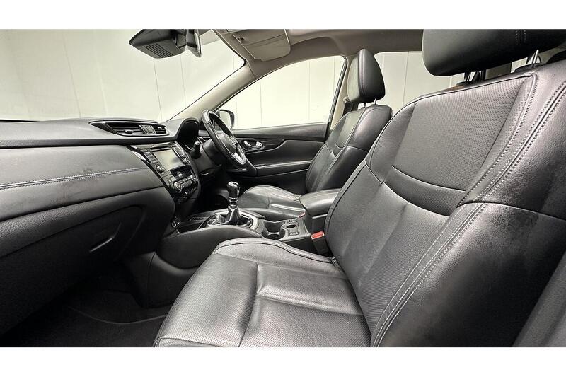 Nissan X-Trail 1.7 dCi Tekna SUV 5dr Diesel Manual Euro 6 (s/s) (150 ps) - U610