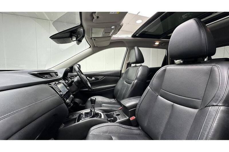 Nissan X-Trail 1.7 dCi Tekna SUV 5dr Diesel Manual Euro 6 (s/s) (150 ps) - U610