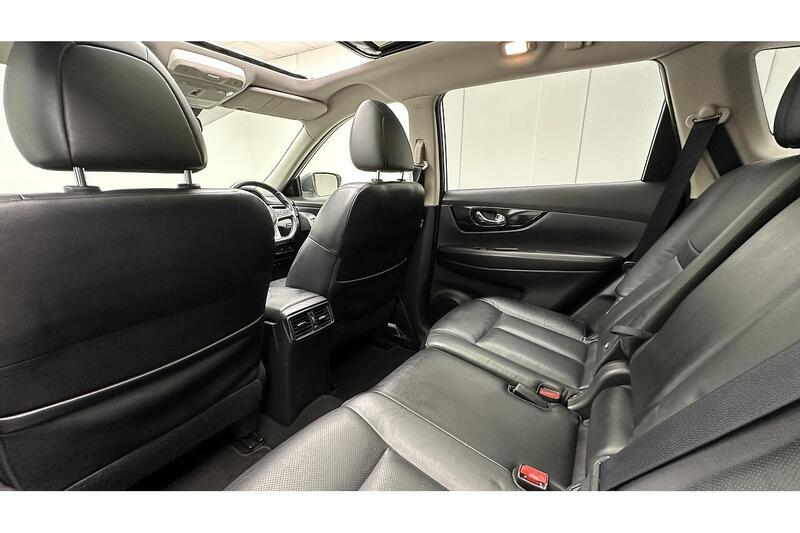 Nissan X-Trail 1.7 dCi Tekna SUV 5dr Diesel Manual Euro 6 (s/s) (150 ps) - U610