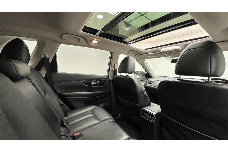 Nissan X-Trail 1.7 dCi Tekna SUV 5dr Diesel Manual Euro 6 (s/s) (150 ps) - U610