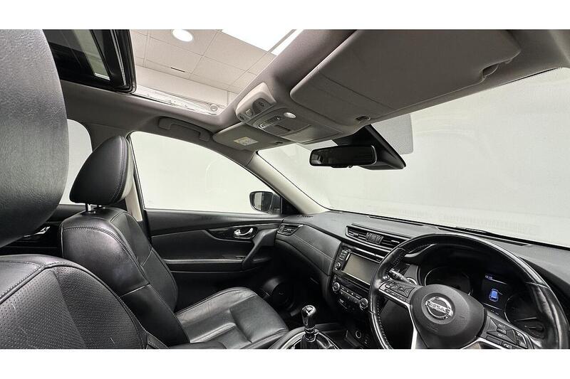Nissan X-Trail 1.7 dCi Tekna SUV 5dr Diesel Manual Euro 6 (s/s) (150 ps) - U610