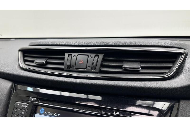 Nissan X-Trail 1.7 dCi Tekna SUV 5dr Diesel Manual Euro 6 (s/s) (150 ps) - U610