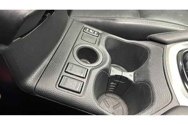 Nissan X-Trail 1.7 dCi Tekna SUV 5dr Diesel Manual Euro 6 (s/s) (150 ps) - U610