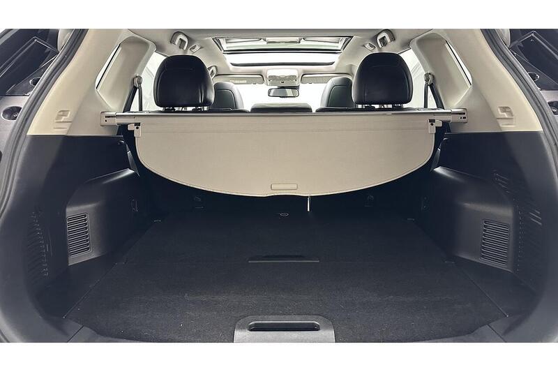 Nissan X-Trail 1.7 dCi Tekna SUV 5dr Diesel Manual Euro 6 (s/s) (150 ps) - U610