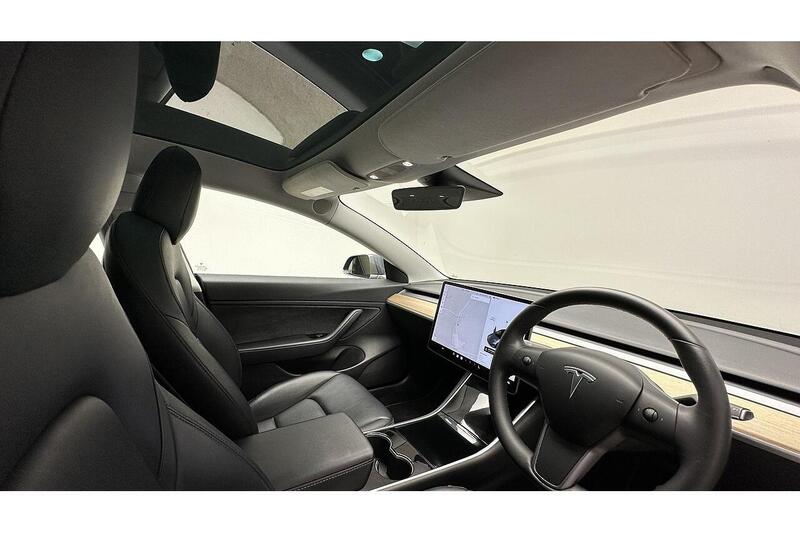 Tesla Model 3 (Dual Motor) Performance Saloon 4dr Electric Auto 4WDE (Performance Upgrade) (449 bhp) - U639