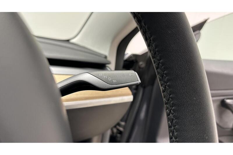 Tesla Model 3 (Dual Motor) Performance Saloon 4dr Electric Auto 4WDE (Performance Upgrade) (449 bhp) - U639