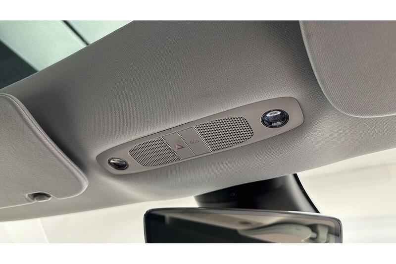 Tesla Model 3 (Dual Motor) Performance Saloon 4dr Electric Auto 4WDE (Performance Upgrade) (449 bhp) - U639