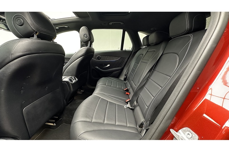 Mercedes-Benz GLC 2.0 GLC250 AMG Line (Premium) SUV 5dr Petrol G-Tronic+ 4MATIC Euro 6 (s/s) (211 ps) - U686