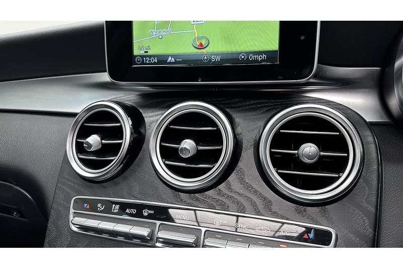 Mercedes-Benz GLC 2.0 GLC250 AMG Line (Premium) SUV 5dr Petrol G-Tronic+ 4MATIC Euro 6 (s/s) (211 ps) - U686