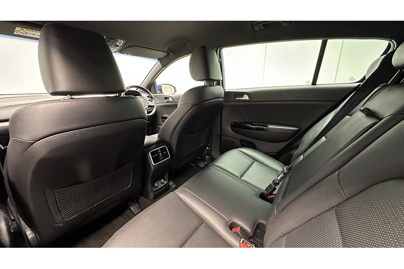 Kia Sportage 1.6 CRDi GT-Line SUV 5dr Diesel Manual Euro 6 (s/s) (134 bhp) - U707