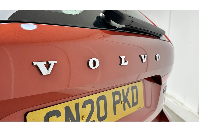 Volvo XC60 h T8 Twin Engine Inscription - U717