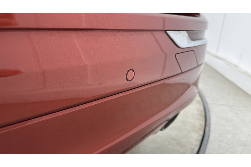 Volvo XC60 h T8 Twin Engine Inscription - U717