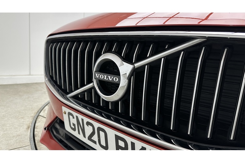 Volvo XC60 h T8 Twin Engine Inscription - U717