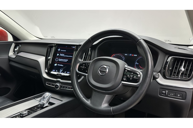 Volvo XC60 h T8 Twin Engine Inscription - U717