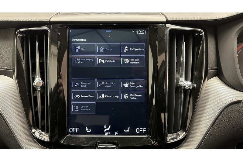 Volvo XC60 h T8 Twin Engine Inscription - U717