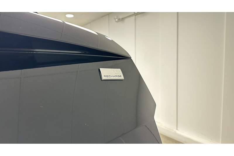 Volvo XC90 h T8 Twin Engine R-Design - U790