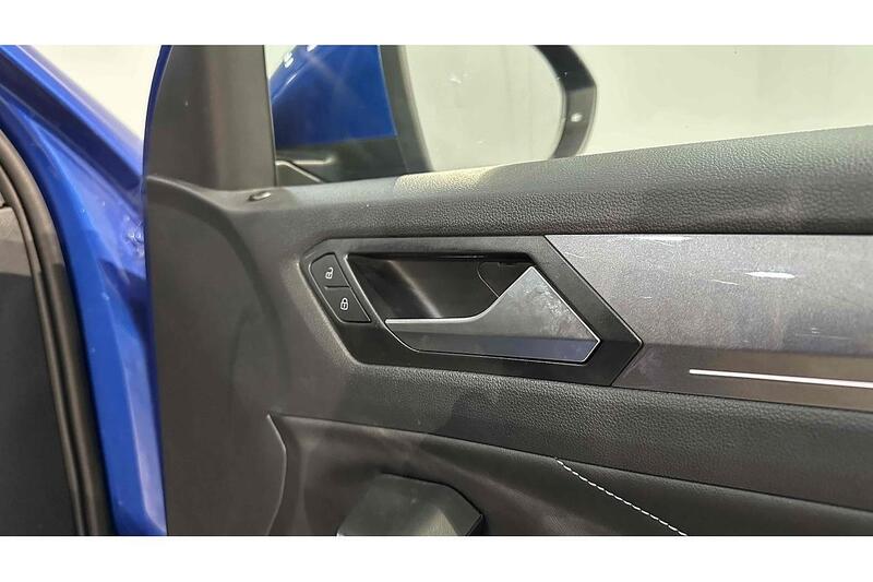 Volkswagen T-Roc TDI Style - U82