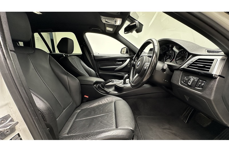 BMW 3 Series 2.0 320i M Sport Shadow Edition Touring 5dr Petrol Auto Euro 6 (s/s) (184 ps) - U864