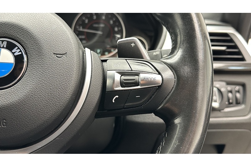 BMW 3 Series 2.0 320i M Sport Shadow Edition Touring 5dr Petrol Auto Euro 6 (s/s) (184 ps) - U864