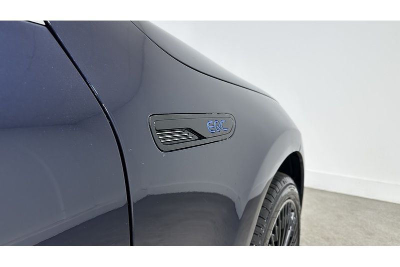 Mercedes-Benz EQC Eqc 400 4Matic Amg Line Premium Plus 0.0 5dr Estate Automatic Electric - U894