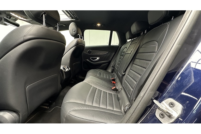 Mercedes-Benz EQC Eqc 400 4Matic Amg Line Premium Plus 0.0 5dr Estate Automatic Electric - U894