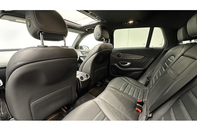 Mercedes-Benz EQC Eqc 400 4Matic Amg Line Premium Plus 0.0 5dr Estate Automatic Electric - U894