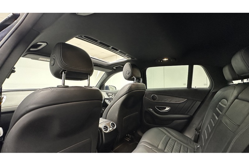 Mercedes-Benz EQC Eqc 400 4Matic Amg Line Premium Plus 0.0 5dr Estate Automatic Electric - U894