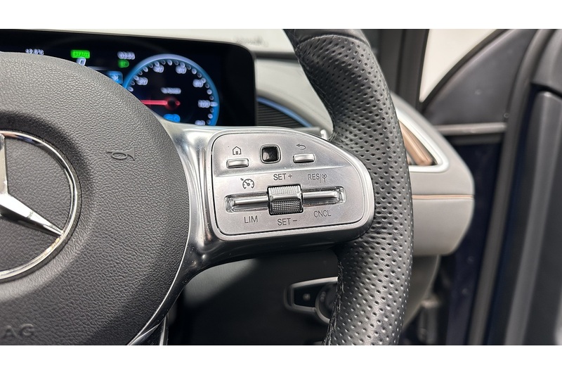 Mercedes-Benz EQC Eqc 400 4Matic Amg Line Premium Plus 0.0 5dr Estate Automatic Electric - U894