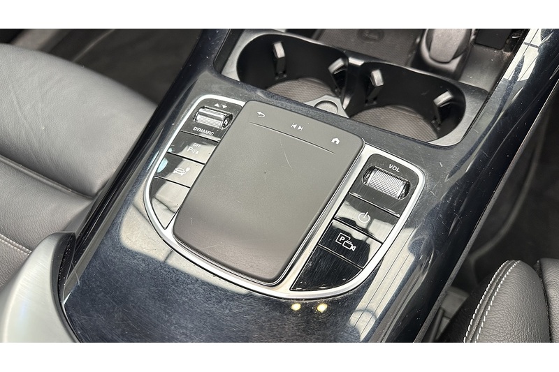 Mercedes-Benz EQC Eqc 400 4Matic Amg Line Premium Plus 0.0 5dr Estate Automatic Electric - U894