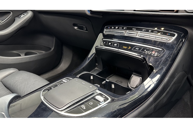 Mercedes-Benz EQC Eqc 400 4Matic Amg Line Premium Plus 0.0 5dr Estate Automatic Electric - U894