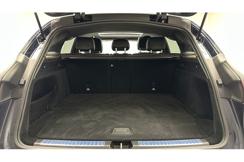 Mercedes-Benz EQC Eqc 400 4Matic Amg Line Premium Plus 0.0 5dr Estate Automatic Electric - U894